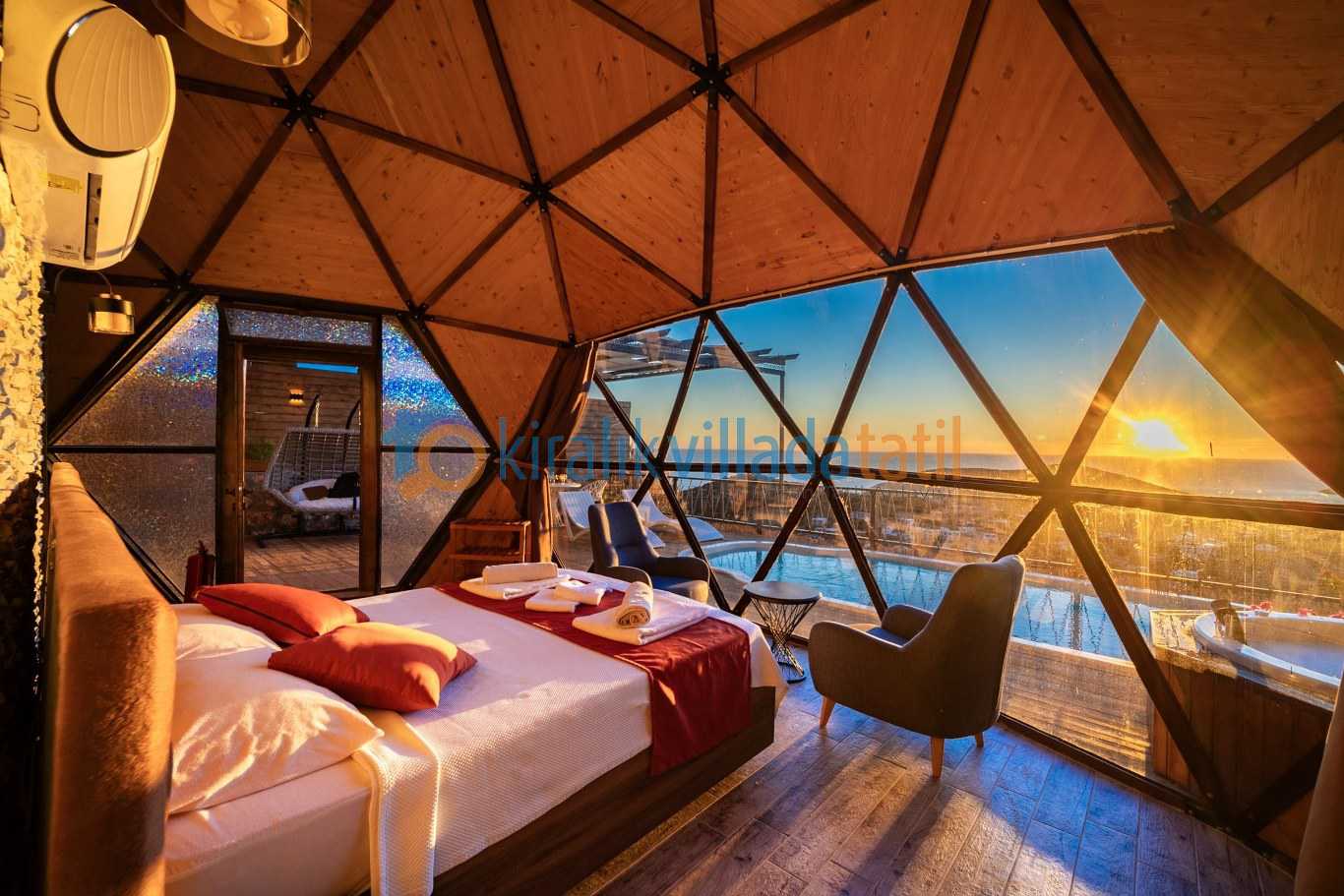 Muhafazakar Ailelere Uygun Tatil Seçenekleri: Muhafazakar Villalar